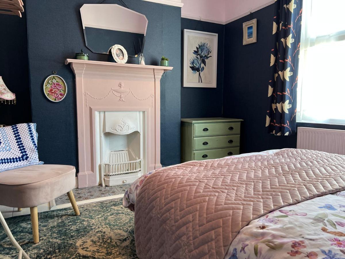Brecon Town 3 Bedroom House Sleeps 6 Central Location Luaran gambar